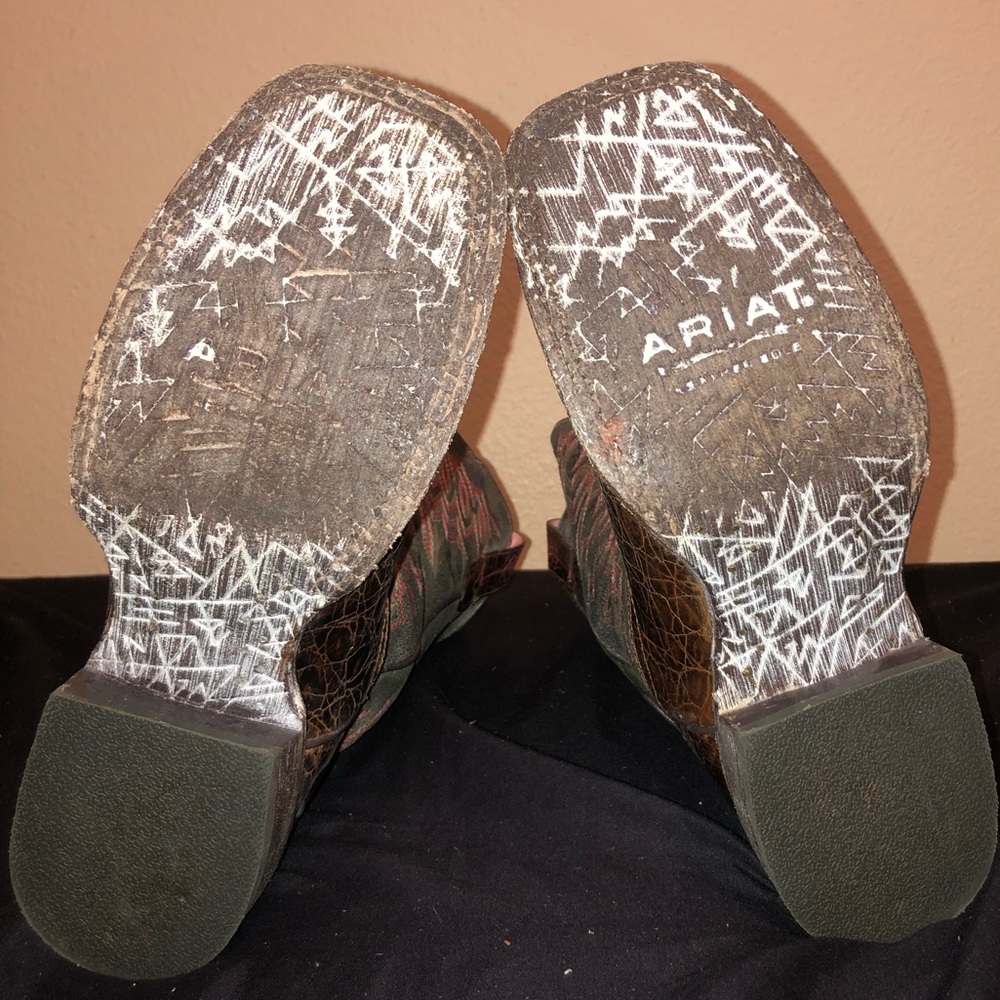 Women’s Ariat Boots - Picture 4 of 6